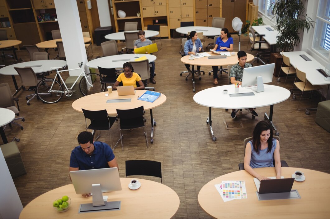 Zalety korzystania z elastycznych przestrzeni do pracy na przykładzie firm takich jak CitySpace